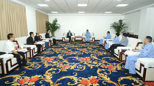 中鋁寧夏能源集團(tuán)黨委書記、董事長丁吉林一行到萬基控股集團(tuán)調(diào)研